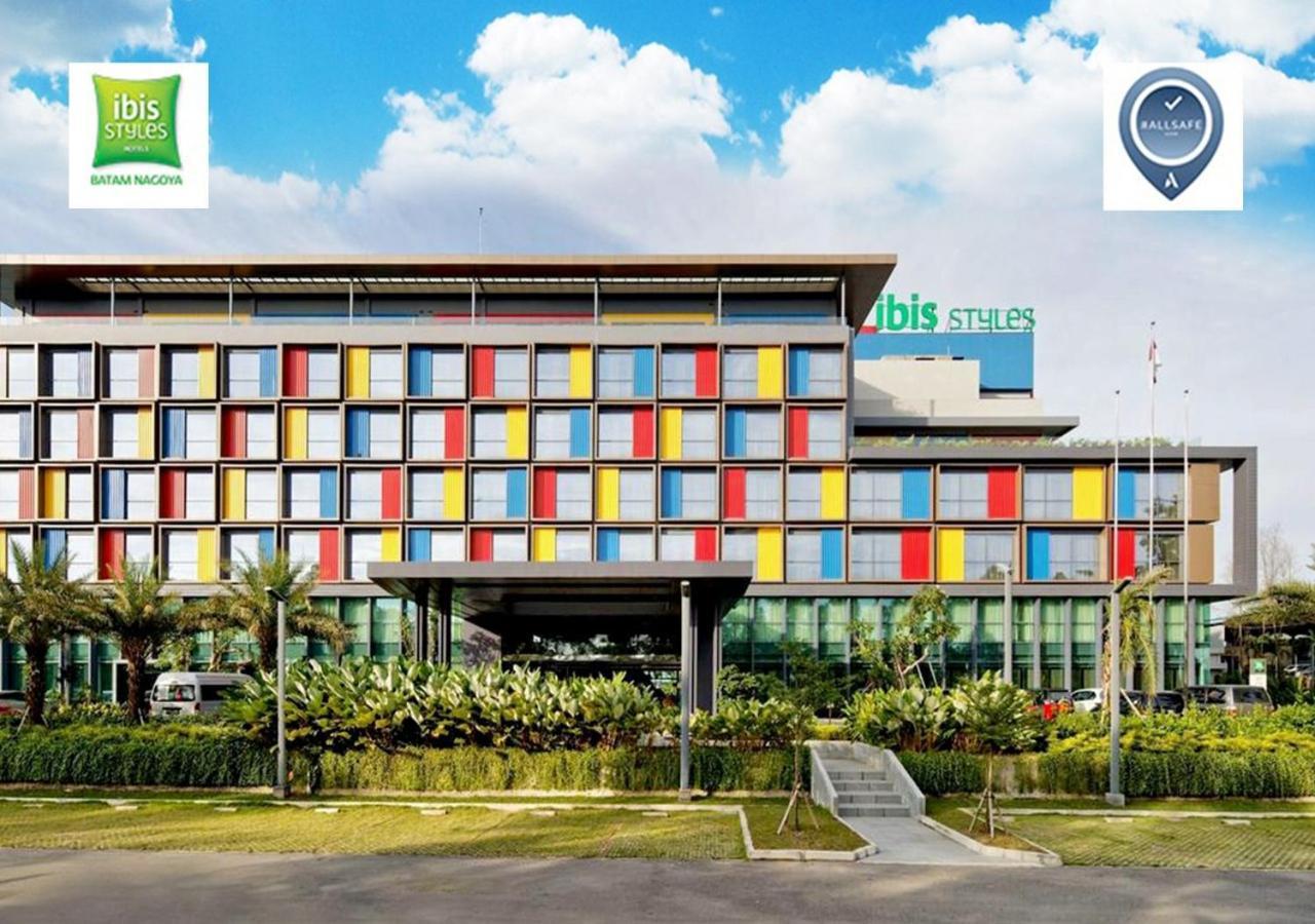 Ibis Styles Batam Nagoya Hotel Exterior photo